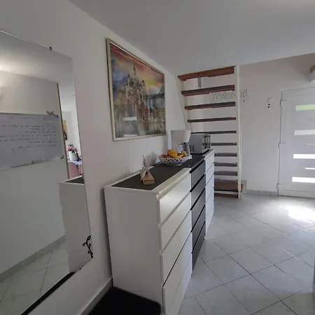 Jane Apartment